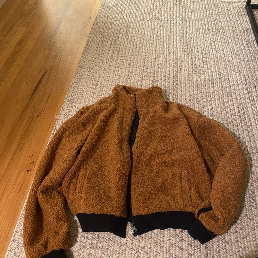 BROWN SHERPA TEDDY JACKET NEW FABLETICS SMALL